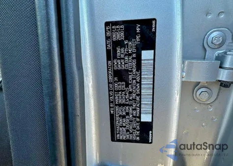 2016 Volvo Xc90 T6 z USA, uszkodzony, nr VIN YV4A22PK6G1012995